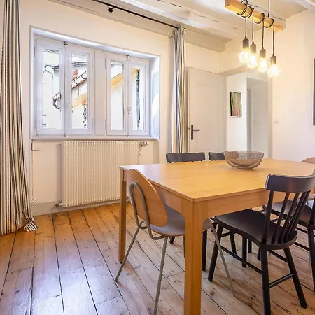 Bel Appartement, 2 Chambres, Coeur De דירה אנסי