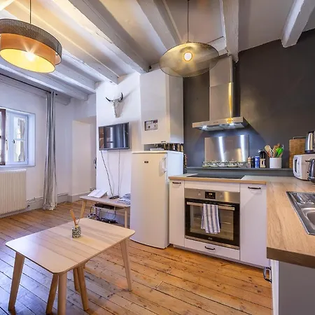 Apartment Bel Appartement, 2 Chambres, Coeur De *